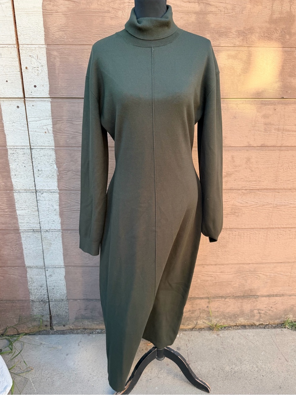 Sleek Olive Green Turtleneck Long Sleeve Midi Dress